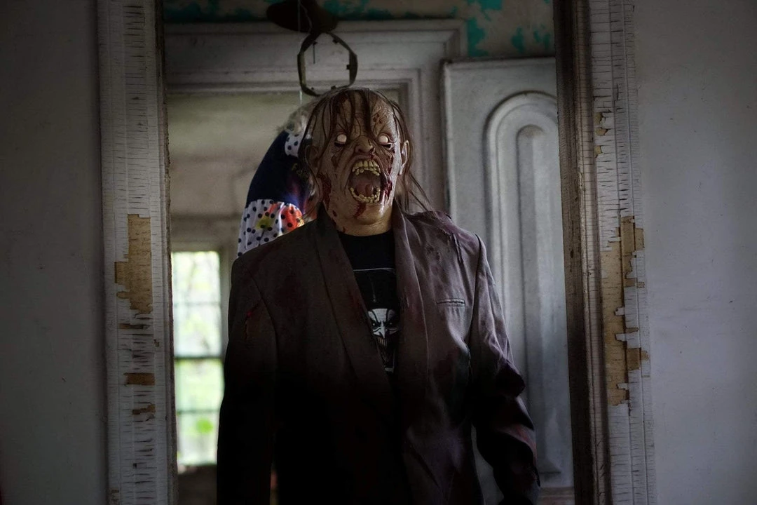 The Horror Dome "Dead Awake" HD Studios Pro Mask Masks