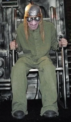 Distortions "Jolt Electric Chair" Halloween Animatronic Animated Decorations