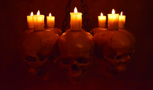 Skeletons And More "Skull Chandelier With 8 Skulls And Flameless Candles" Haunted House Lighting Decorations