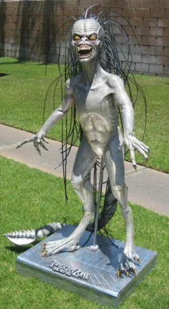 Midnight Studios "Twilight Zone - Gremlin" Movie Replica Professional Halloween Prop Props